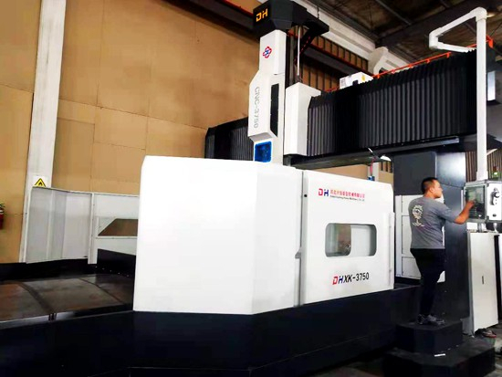 究竟哪個(gè)品牌做的數(shù)控龍門銑床好？