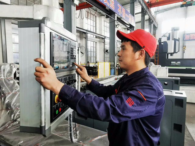 精科大恒提醒您使用數(shù)控機(jī)床時(shí)注意事項(xiàng)